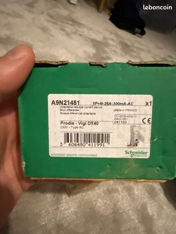 Bloc différentiel A9N21451 Schneider