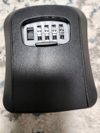 Boite à clé avec codes