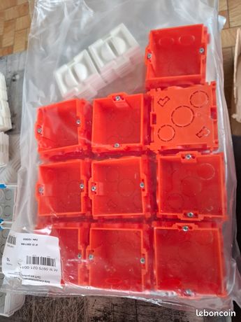 Boite d encastrement simple carré wurth