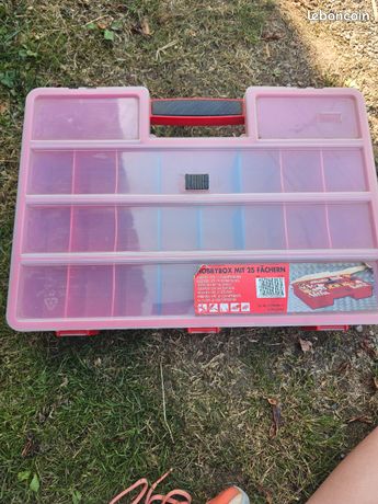 Boite de rangement a compartiment