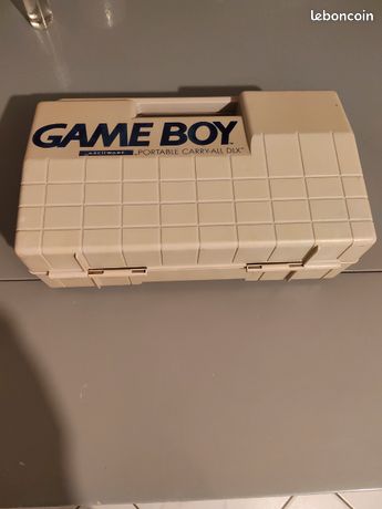 Boîte de transport game boy carry all DLX