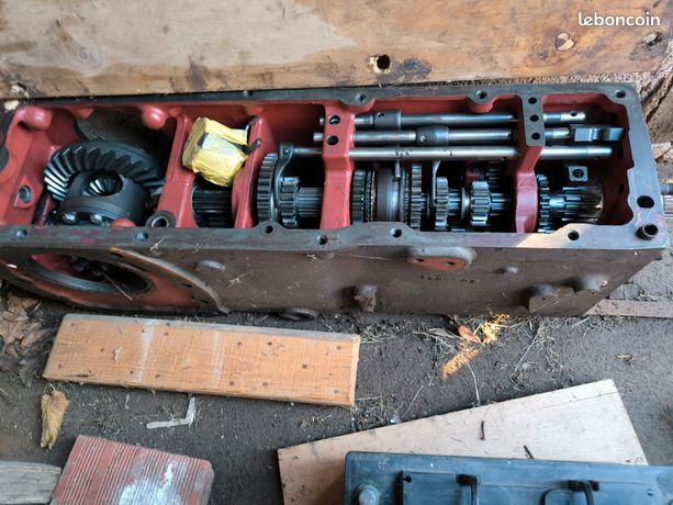 Boite Massey Ferguson 30 /130