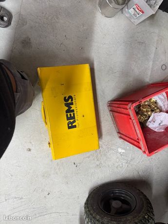 Boîte rems mâchoire sertisseuse