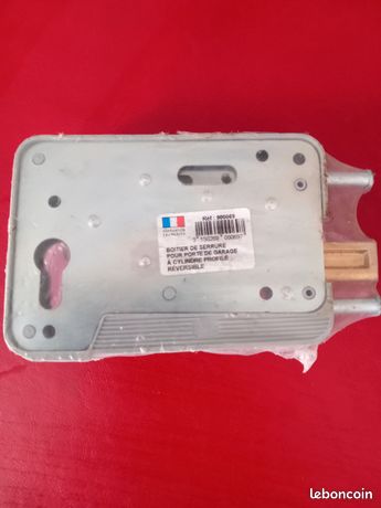 Boitier de serrure neuf pour porte de garage