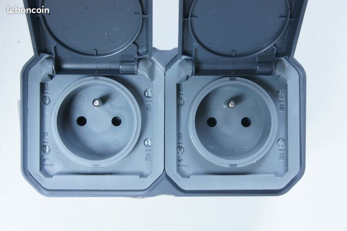 Boitier double prise horizontal LEGRAND PLEXO anthracite