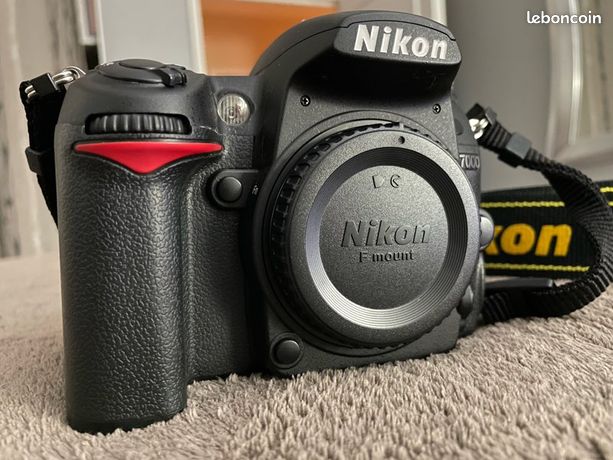 Boîtier Nikon D7000