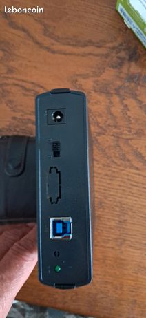 Boîtier pour disque dur