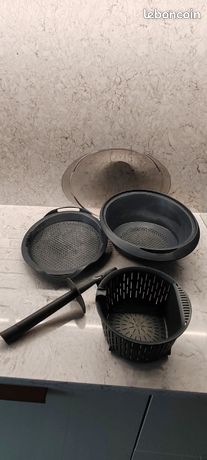 Bol + varoma + spatule + panier cuisson Tm5