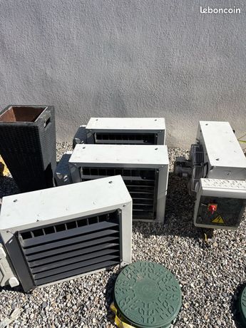 Bonjours je veux un lot de chauffage indistriel 3500 négociable