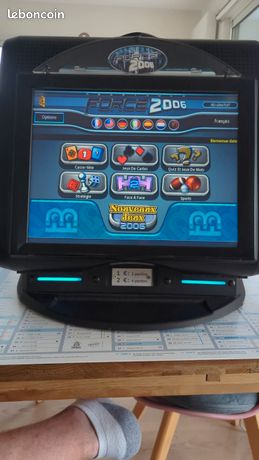 Borne arcade tactile megatouch Force 2006