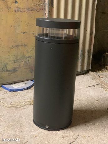 Borne éclairage led