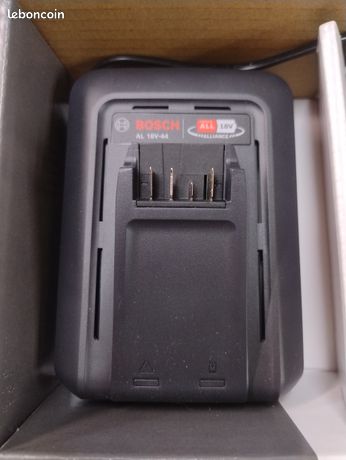 Bosch Chargeur Rapide AL 18V-44 (