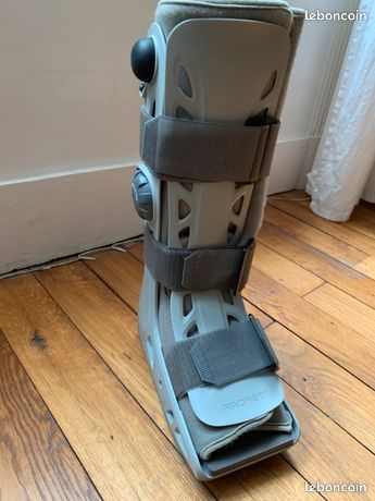 Botte de marche Aircast