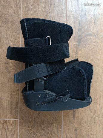 Botte de marche orthopédique matrax 15 euros