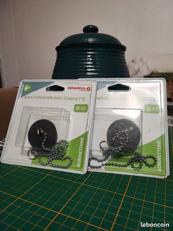 Bouchons évier avec chaînette