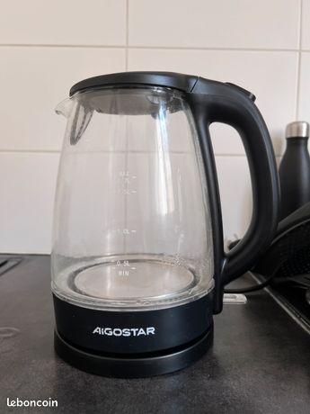 Bouilloire électrique en verre et noir – 20