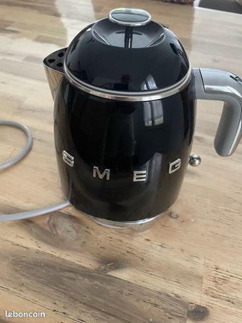 Bouilloire SMEG 08 L Noire