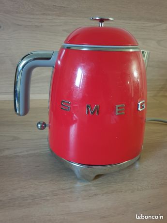 Bouilloire SMEG