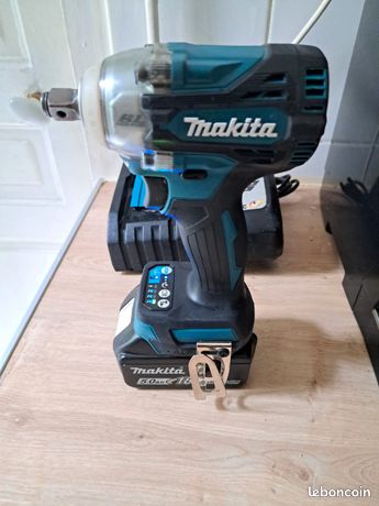 Boulonneuse à chocs 18V LXT 1/2" 330 Nm MAKITA DTW300Z