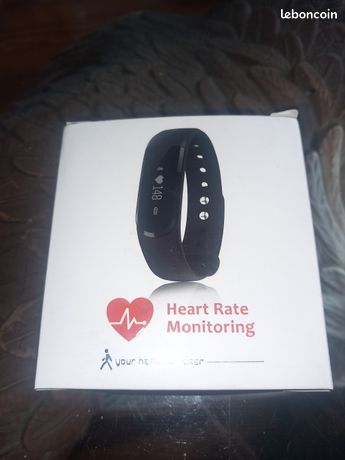 Bracelet montre connectée sport cardiofréquencemètre idéal pour les coureurs
