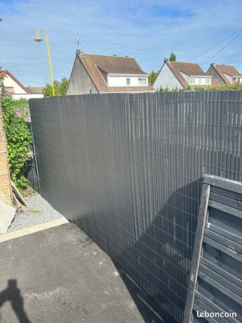 Brises vue en pvc anthracite Longueur 5ml sur 160 le deuxième 5ml x 150 pièce