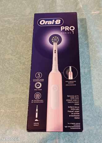 Brosse à dent Oral B Rose, Toute Neuve dans sa boite et elle n'a pas été ouverte