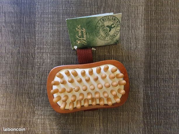Brosse cellulite