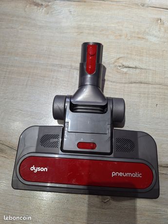 Brosse dyson