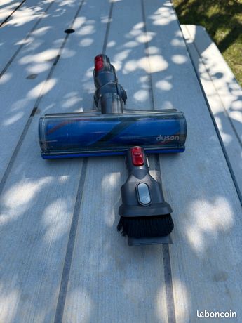 Brosse Dyson