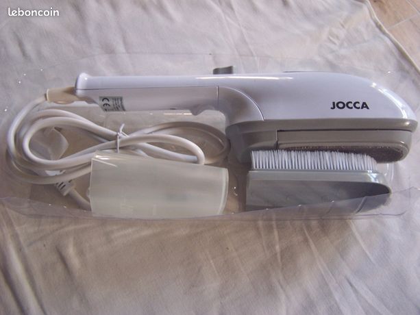 Brosse vapeur défroissante pour vétements marque JOCCA