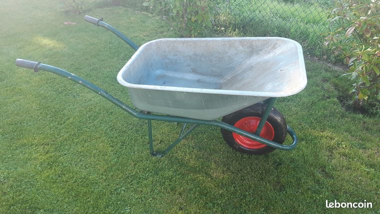 Brouette de chantier