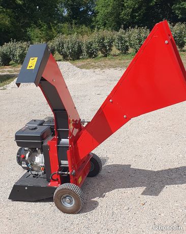 Broyeur branches PUBERT KAORI 100 P