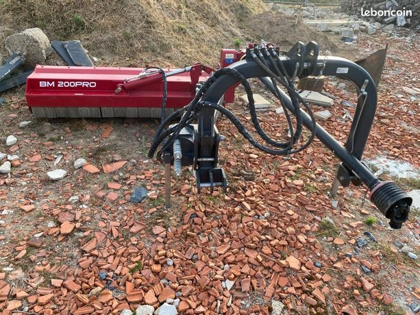 Broyeur d’accotement