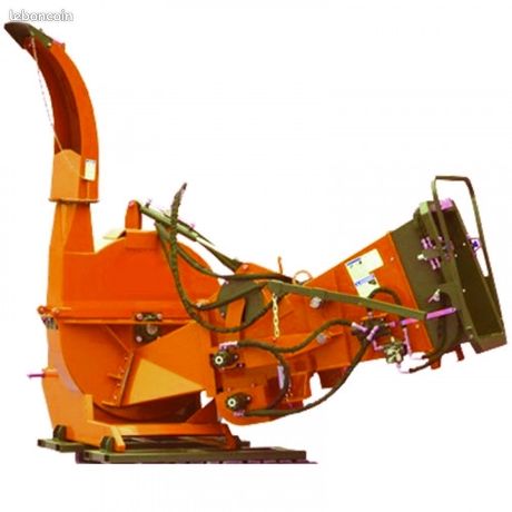 Broyeur de branches et végétaux BX122RSA - ECO33 PRO - 25 cm Ameneurs hydrauliques - Prise de force tracteur