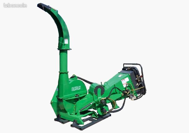 Broyeur de branches et végétaux GEO ECO 22-Z PRO -20cm Ameneurs hydrauliques-Prise de force tracteur