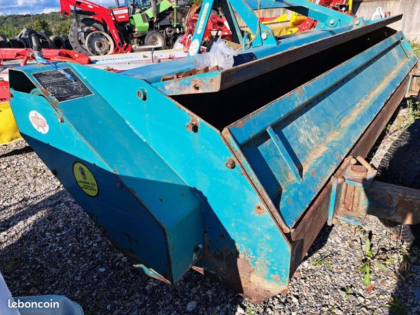 Broyeur lagarde sh320