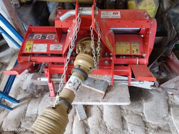 Broyeur pour tracteur