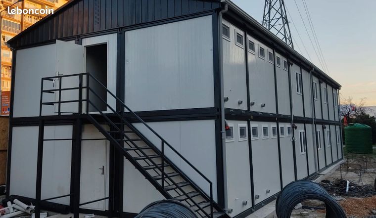 Bungalow de chantier bureau modulaire préfabrique