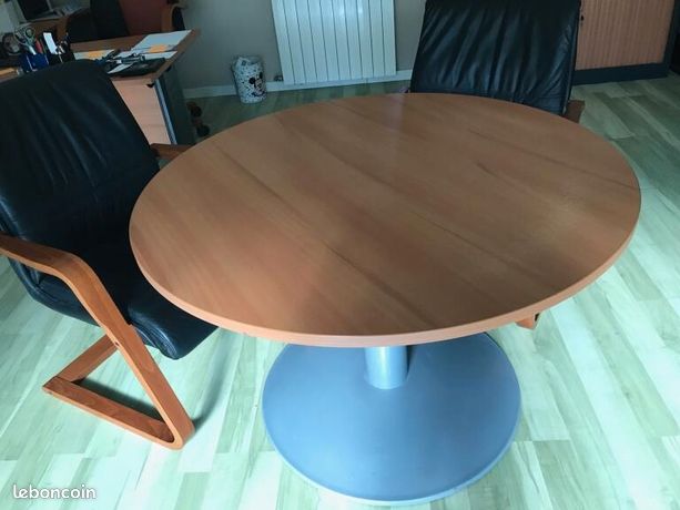 Bureau + 2 fauteuils