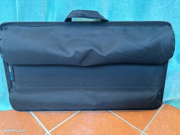 Bureau à genou pour ordinateur portable marque Lap Gear