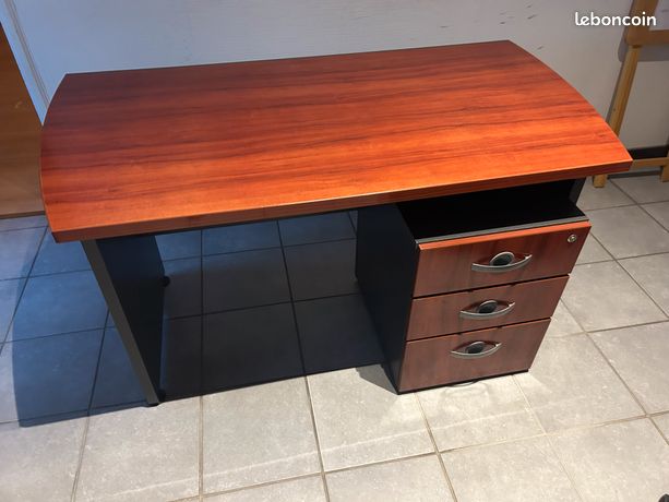 Bureau avec bloc tiroir