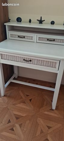 Bureau blanc rotin