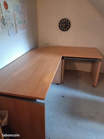 Bureau d'angle
