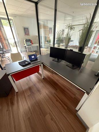 Bureau de direction avec retour et caisson mobile