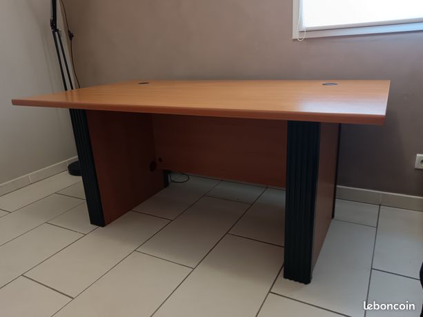 Bureau de direction decor merisier