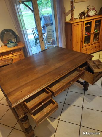 Bureau en bois / Bureau de notaire