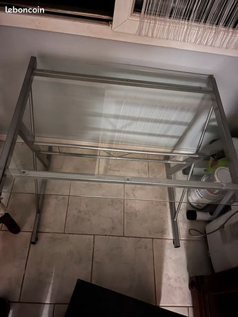 Bureau en verre