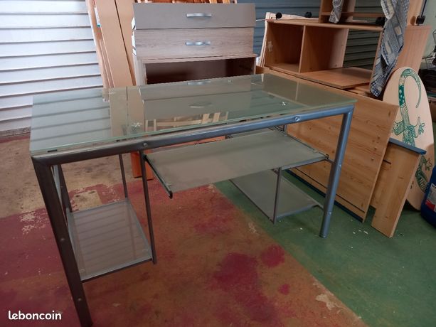 Bureau en verre
