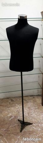 Buste mannequin homme en tissu sur pied métal