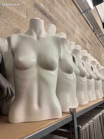 Buste torso mannequin plastique